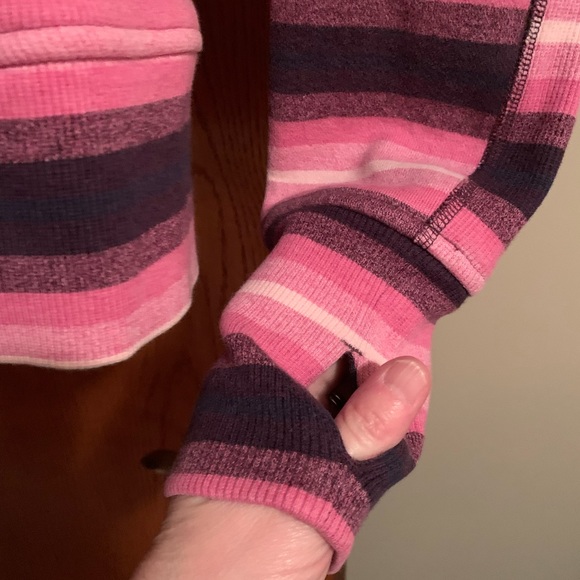 Lululemon women’s hoodie - Picture 4 of 4